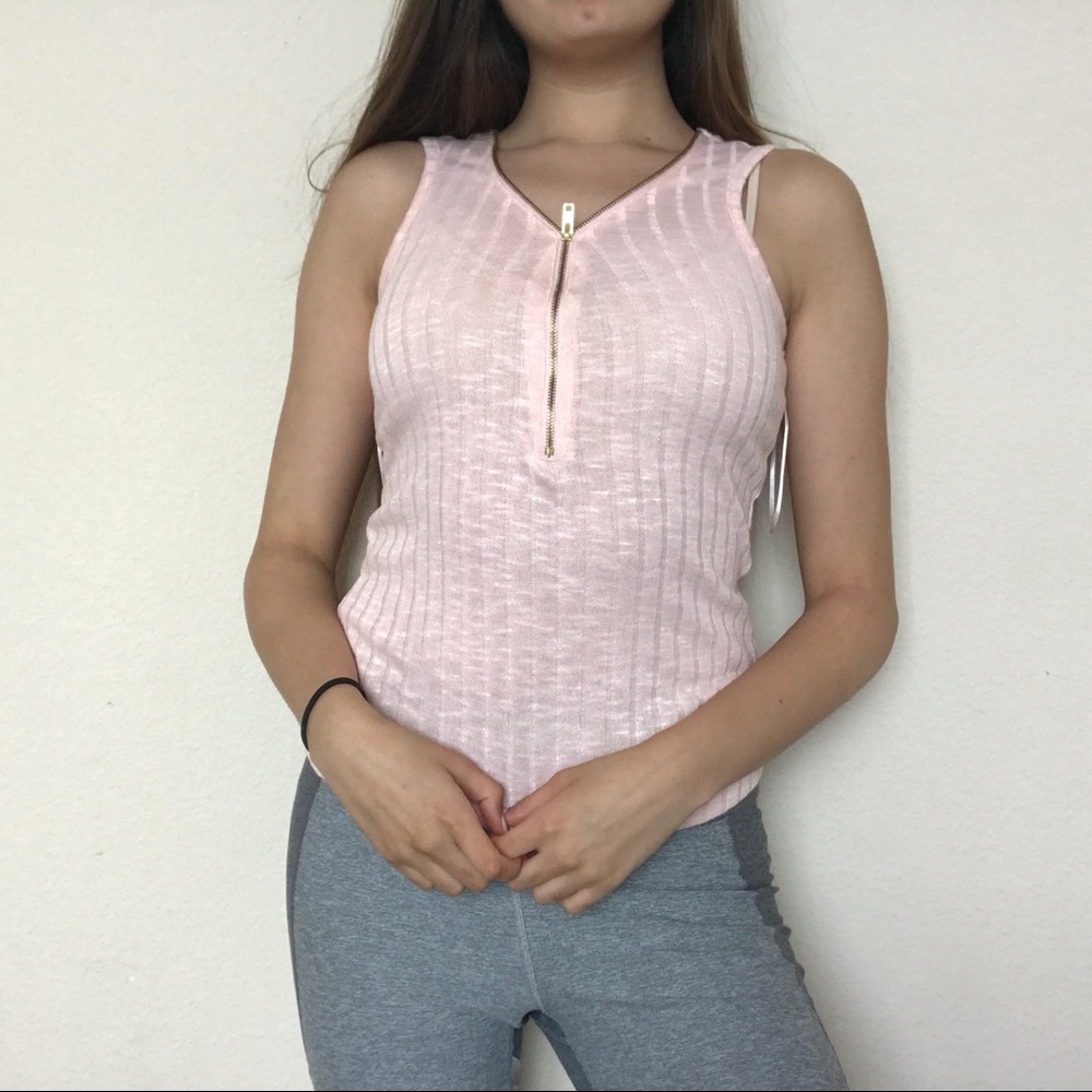 NWT Papaya tank with zipper